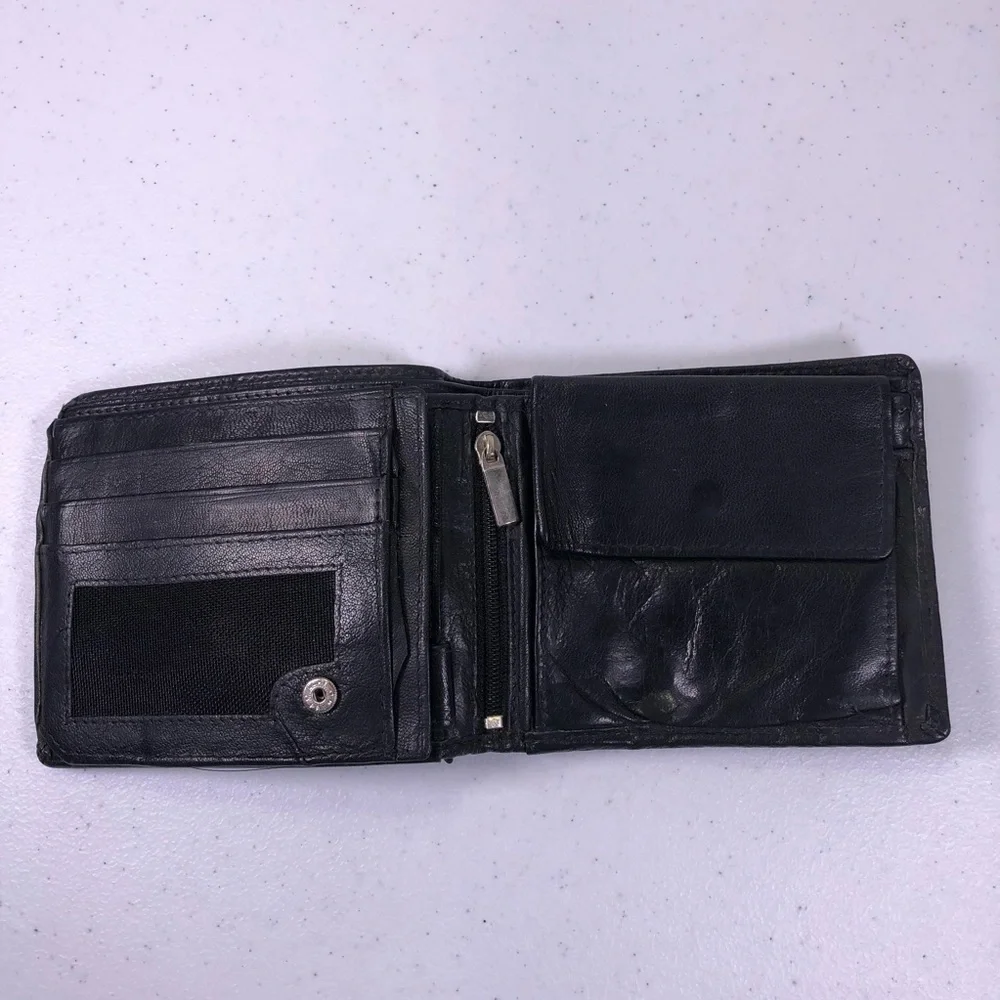 NEWHIDE Bifold Zipper Snap Leather Wallet